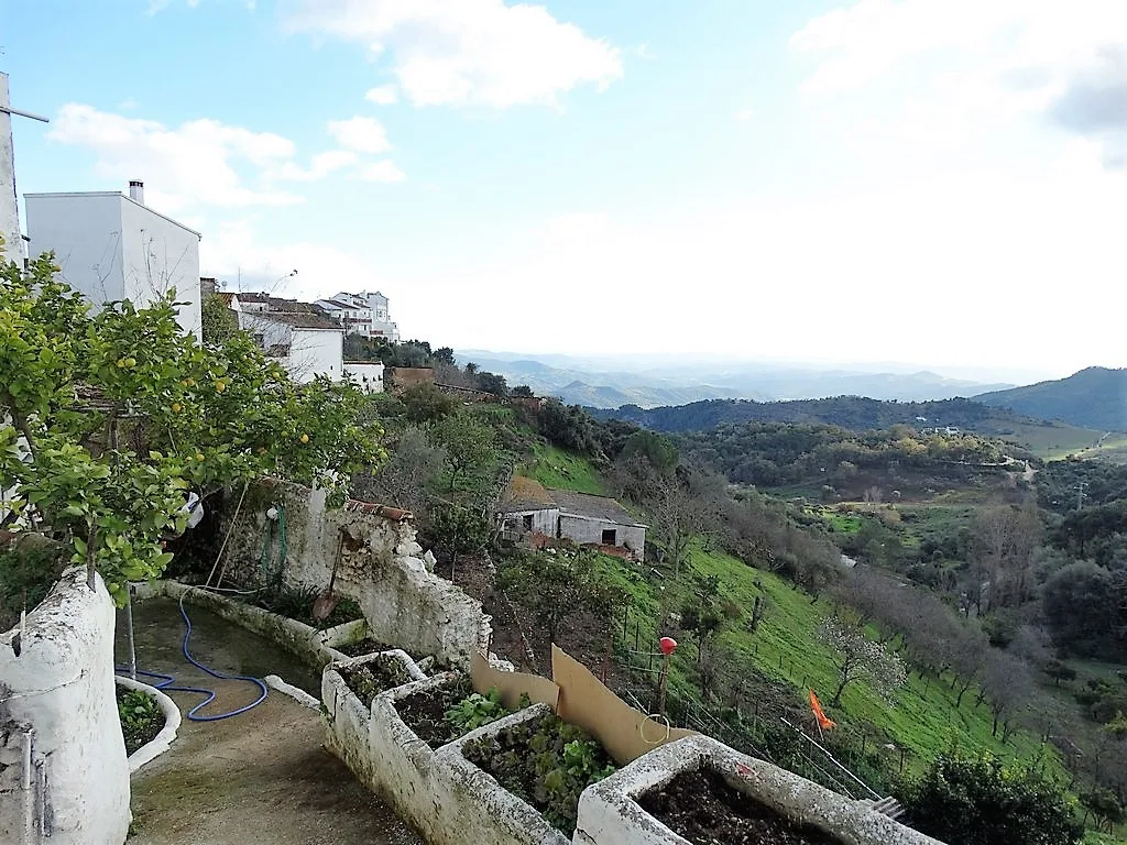 Gaucin property for sale edge of town NR1