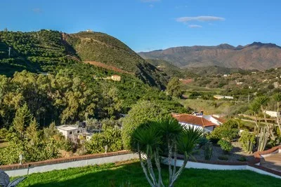 Hotel for sale Atalaya